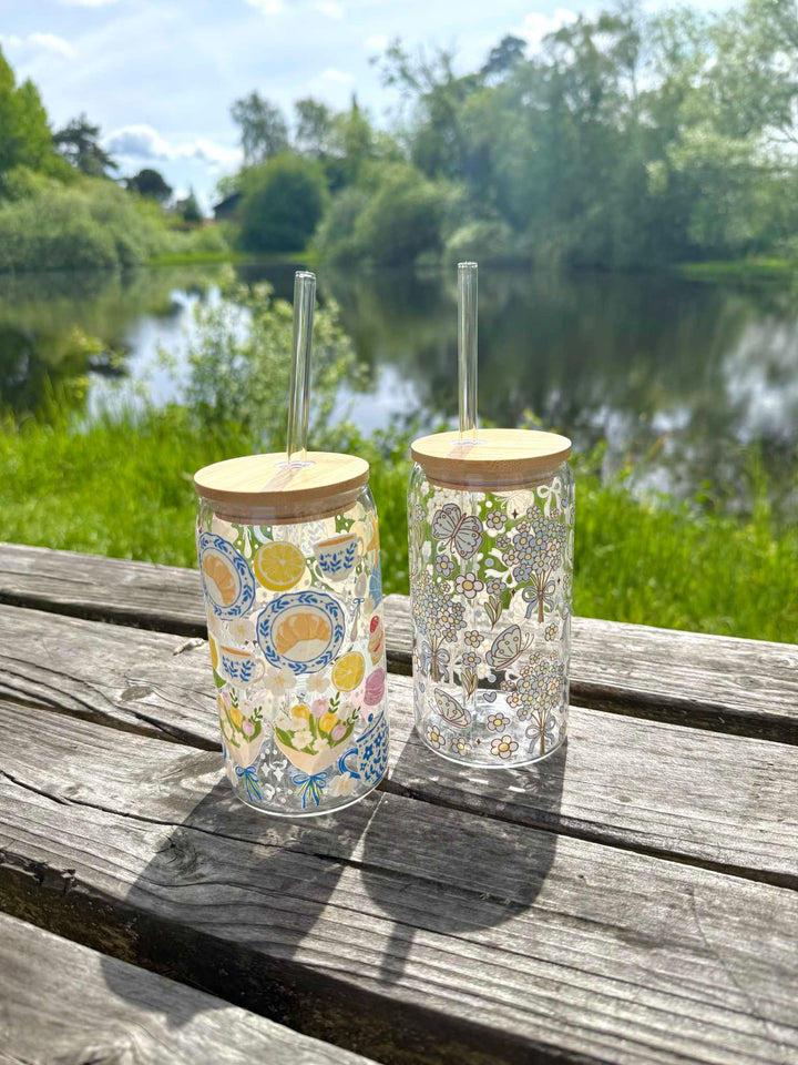 Blomsterdrøm glas med låg og sugerør